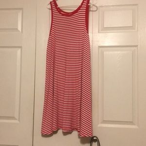 stripped sleeveless t-shirt dress
